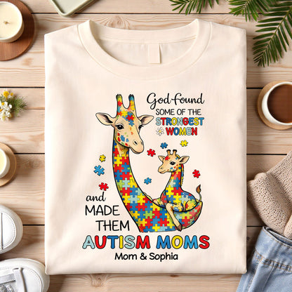Custom Autism Giraffe Mom Shirt  THUU6250301