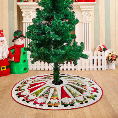 Christmas Tree Skirt with Gnome, Festive Holiday Decoration, Gnome Xmas Decor, Cozy Farmhouse Christmas Gift QFTO5091001