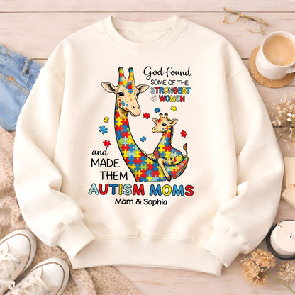 Custom Autism Giraffe Mom Shirt  THUU6250301
