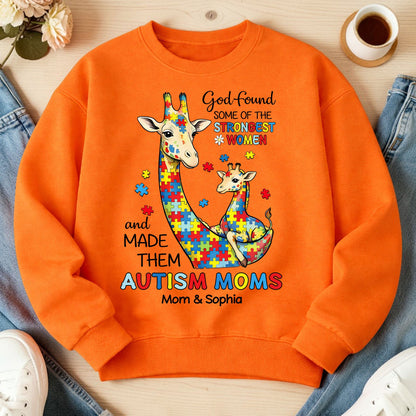 Custom Autism Giraffe Mom Shirt  THUU6250301