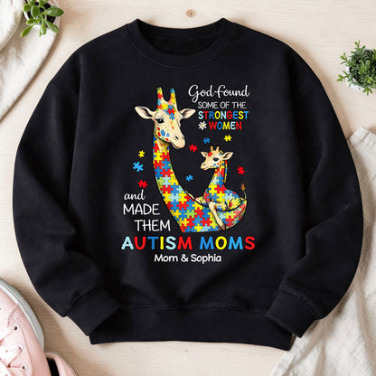 Custom Autism Giraffe Mom Shirt  THUU6250301