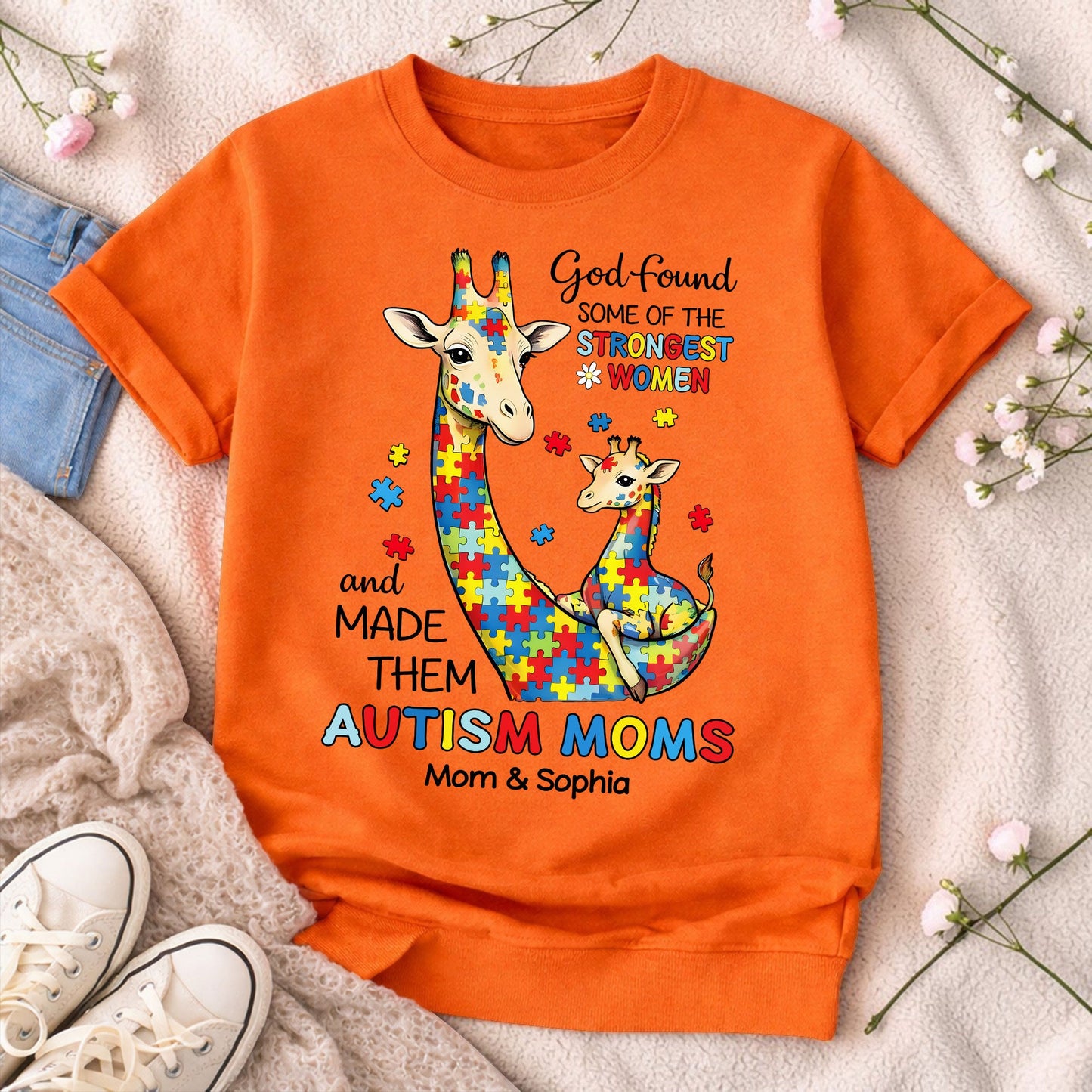 Custom Autism Giraffe Mom Shirt  THUU6250301