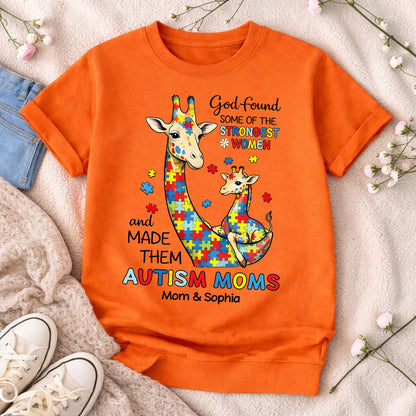 Custom Autism Giraffe Mom Shirt  THUU6250301