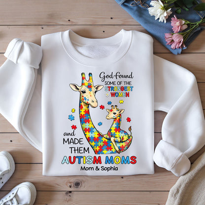 Custom Autism Giraffe Mom Shirt  THUU6250301